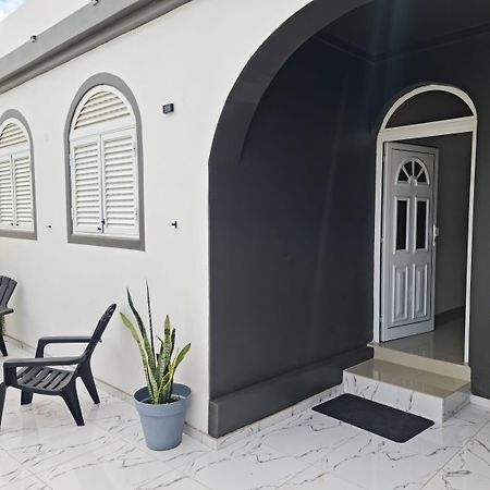 Deluxe B&B "Casa Alegria", Tarrafal Таррафал Экстерьер фото